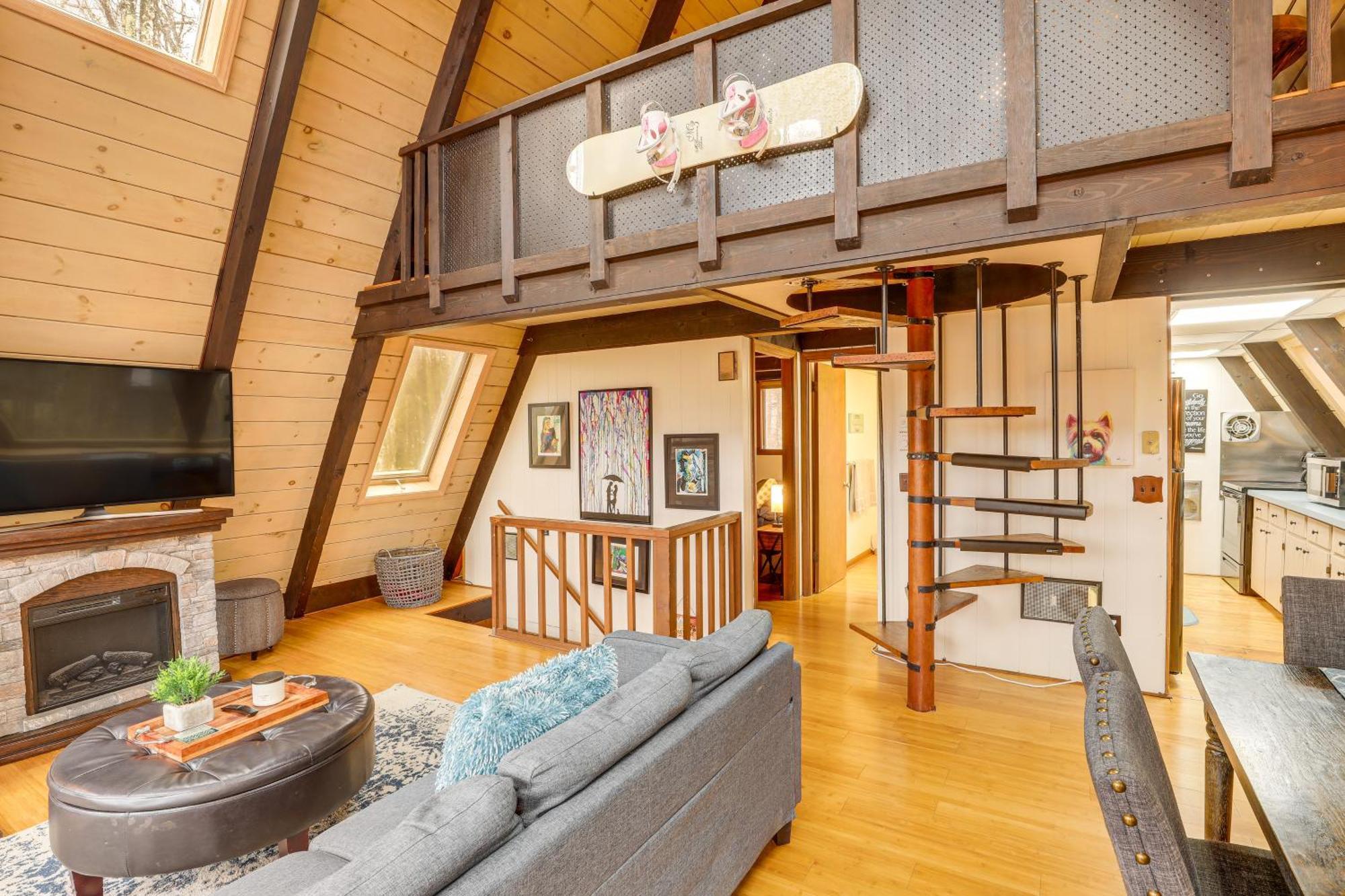 A-Frame Cabin With Hot Tub 1 Mi To Beech Mountain! Экстерьер фото